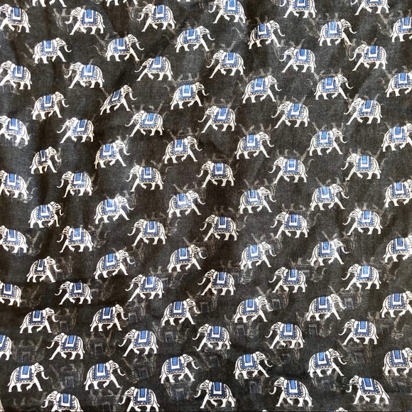 Elephant Infinity Scarf - Picture 2 of 4